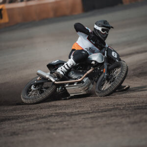 RIDE AND STYLE FLAT TRACK EXPERIENCE italia